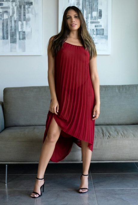 Hürriyet VIP Escort Bayan Ceylin